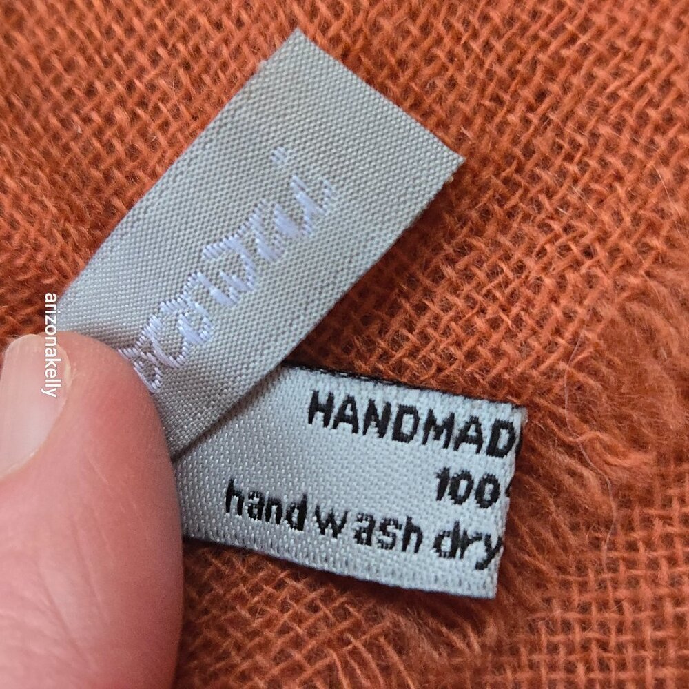 NWOT Cocowai Cashmere Scarf Burnt Orange Lightweight - Picture 4 of 14